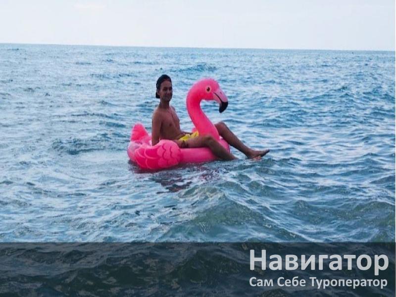 ЛАЗУРНЫЙ БЕРЕГ - гостиничный комплекс в Лермонтово ЛАЗУРНЫЙ БЕРЕГ - гостиничный комплекс в Лермонтово