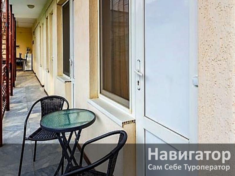 ЮЖНЫЙ - гостевой дом в Геленджик (Толстый мыс) ЮЖНЫЙ - гостевой дом в Геленджик (Толстый мыс)