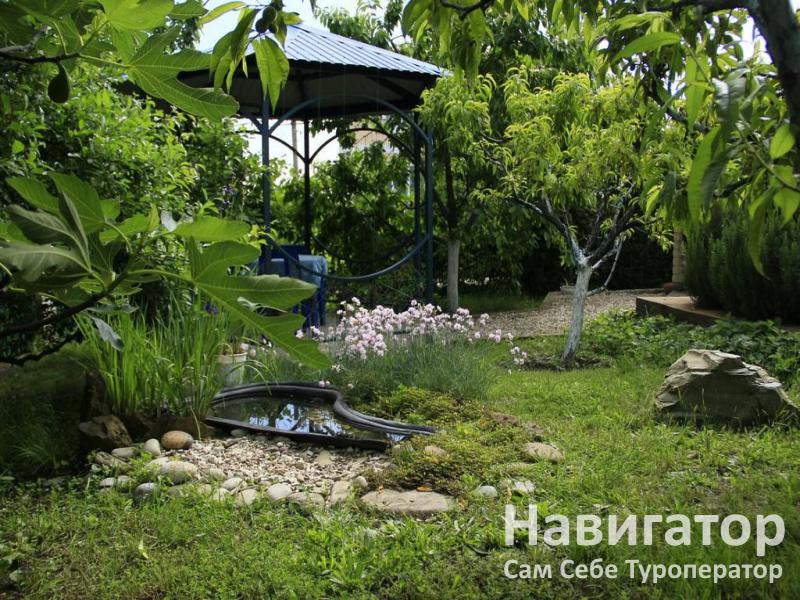 У ВАЛЕНТИНЫ - гостевой дом в Геленджик (Тонкий мыс)