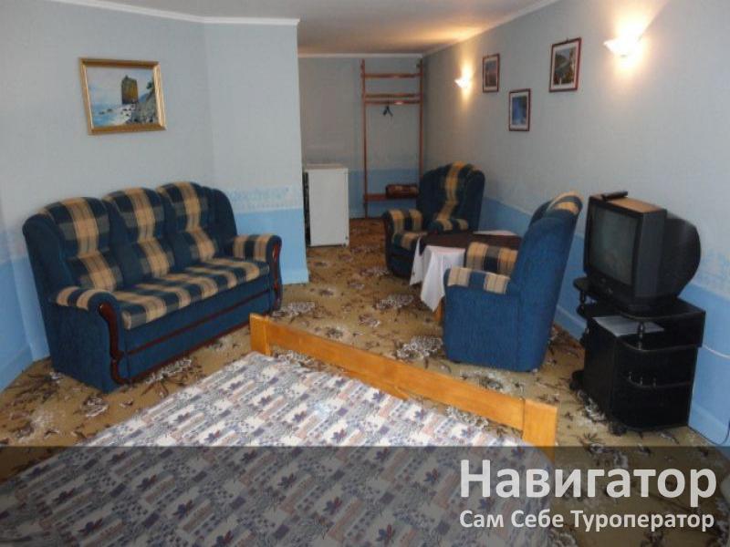 КЛЕНОВЫЙ ЛИСТ- гостиница в Геленджик центр