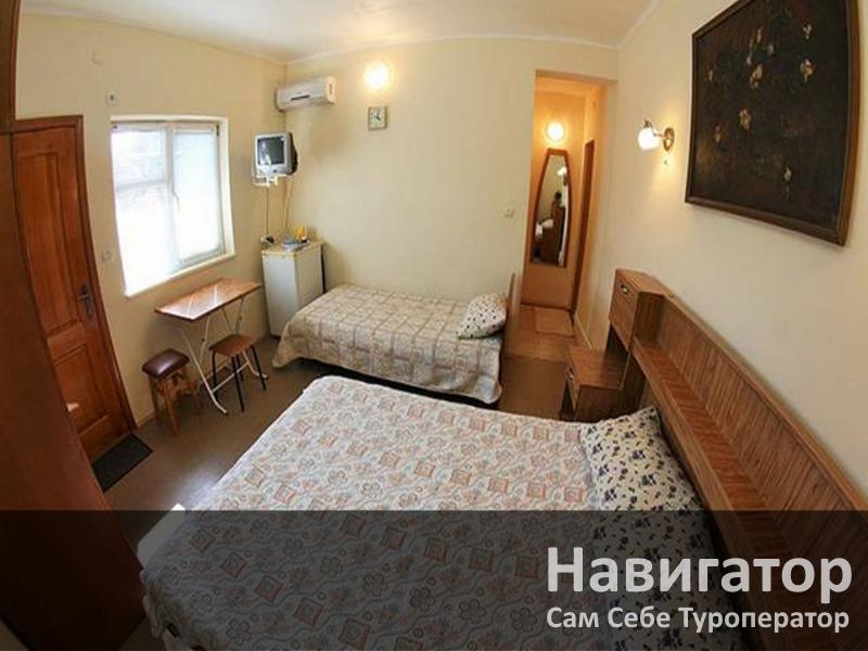МОРСКОЙ БРИЗ - гостевой дом в Геленджик (Толстый мыс) МОРСКОЙ БРИЗ - гостевой дом в Геленджик (Толстый мыс)