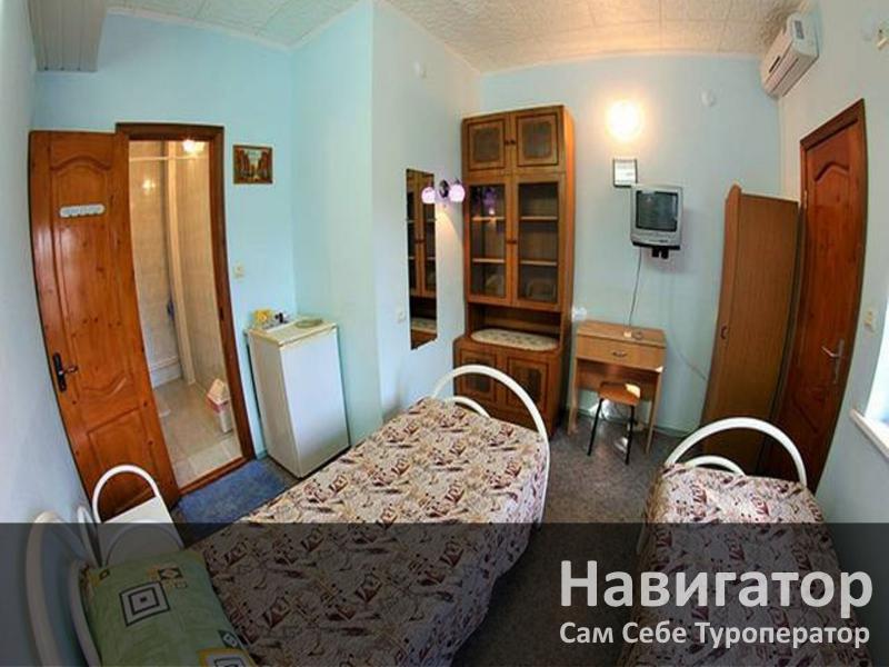 МОРСКОЙ БРИЗ - гостевой дом в Геленджик (Толстый мыс) МОРСКОЙ БРИЗ - гостевой дом в Геленджик (Толстый мыс)