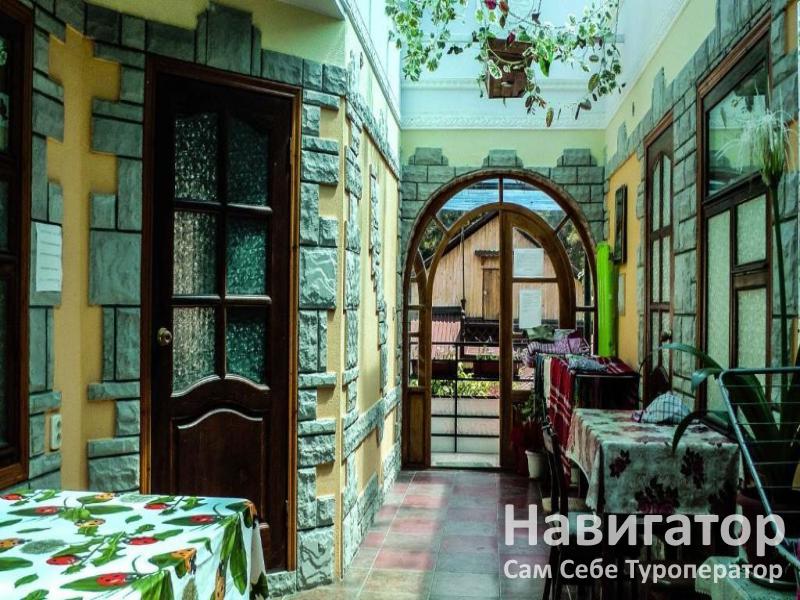 ЛЮДИВА - гостевой дом в Геленджик (Толстый мыс) ЛЮДИВА - гостевой дом в Геленджик (Толстый мыс)