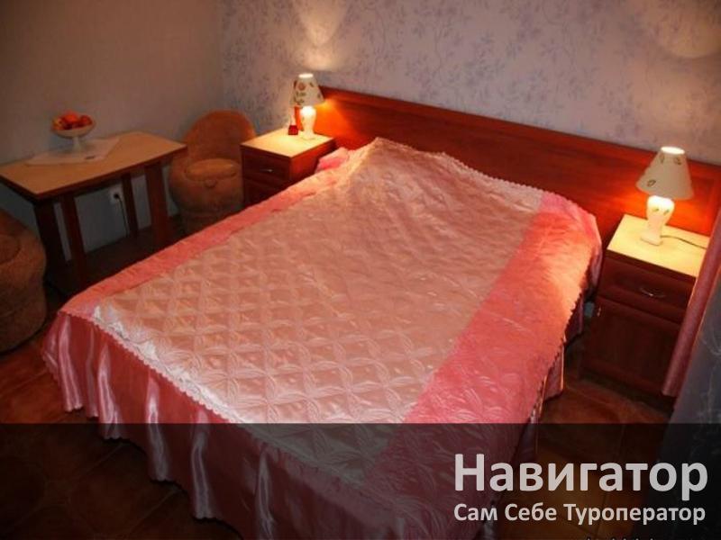 МАЛАХИТ - гостевой дом в Геленджик (Толстый мыс) МАЛАХИТ - гостевой дом в Геленджик (Толстый мыс)