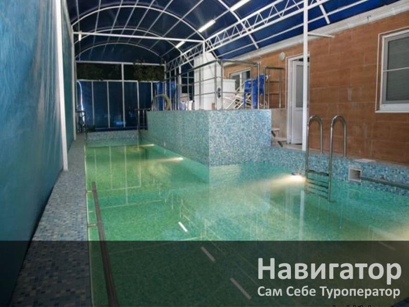 МАЛАХИТ - гостевой дом в Геленджик (Толстый мыс) МАЛАХИТ - гостевой дом в Геленджик (Толстый мыс)