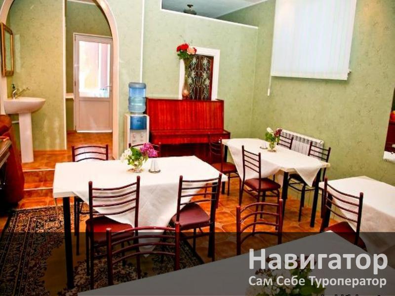 МАЛАХИТ - гостевой дом в Геленджик (Толстый мыс) МАЛАХИТ - гостевой дом в Геленджик (Толстый мыс)