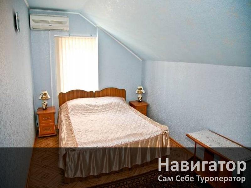 МАЛАХИТ - гостевой дом в Геленджик (Толстый мыс) МАЛАХИТ - гостевой дом в Геленджик (Толстый мыс)