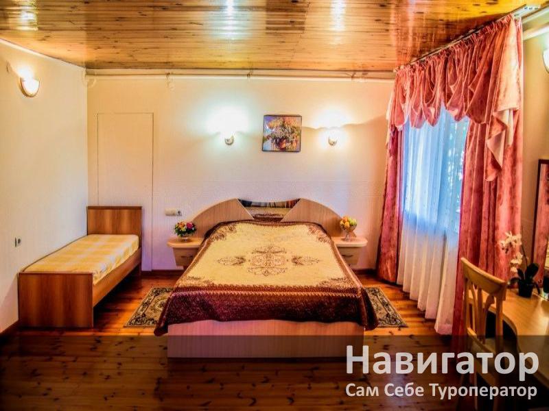 ЛАЗУРНЫЙ - отель в Геленджик центр ЛАЗУРНЫЙ - отель в Геленджик центр