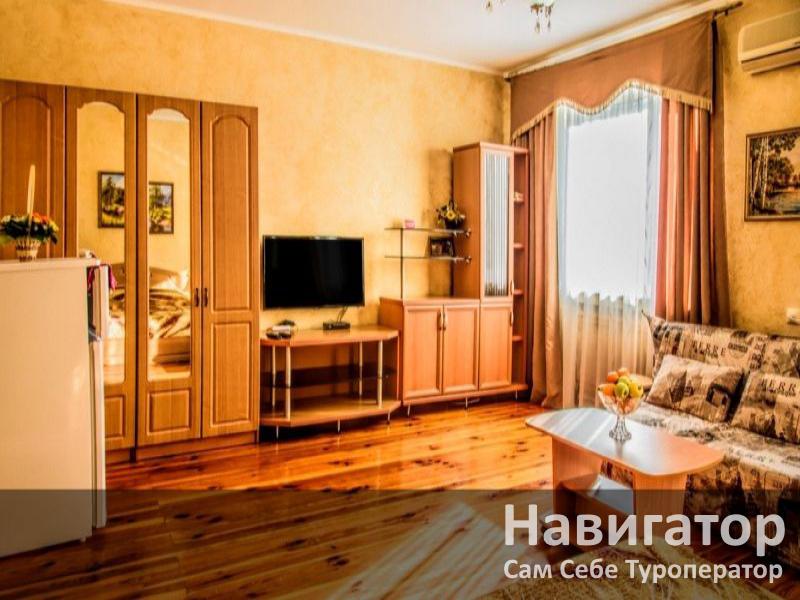 ЛАЗУРНЫЙ - отель в Геленджик центр ЛАЗУРНЫЙ - отель в Геленджик центр