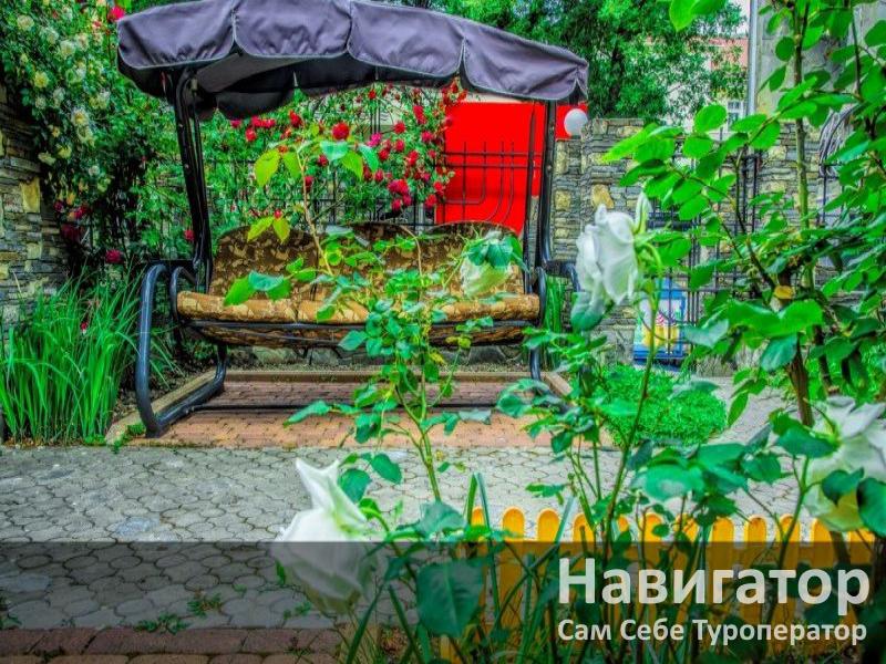 ЛАЗУРНЫЙ - отель в Геленджик центр ЛАЗУРНЫЙ - отель в Геленджик центр