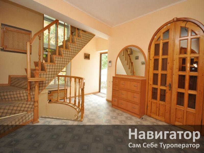 ЛАЗУРНЫЙ - отель в Геленджик центр ЛАЗУРНЫЙ - отель в Геленджик центр