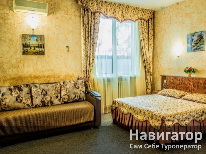 ЛАЗУРНЫЙ - отель в Геленджик центр