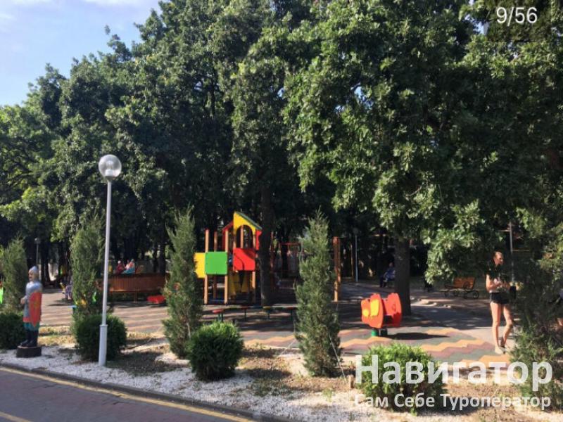 НА ЛАЗУРНОЙ - гостевой дом в Геленджик центр НА ЛАЗУРНОЙ - гостевой дом в Геленджик центр