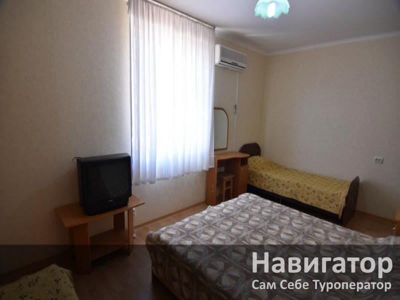 ЭВРИКА - гостевой дом в Геленджик (Толстый мыс) ЭВРИКА - гостевой дом в Геленджик (Толстый мыс)