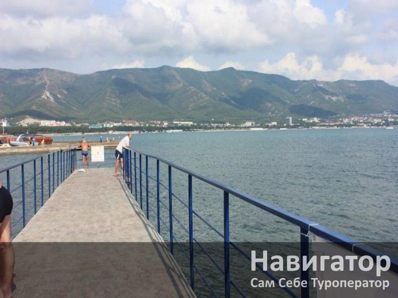 ЗОЛОТОЙ ПЕЛИКАН - гостевой дом в Геленджик (Тонкий мыс) ЗОЛОТОЙ ПЕЛИКАН - гостевой дом в Геленджик (Тонкий мыс)