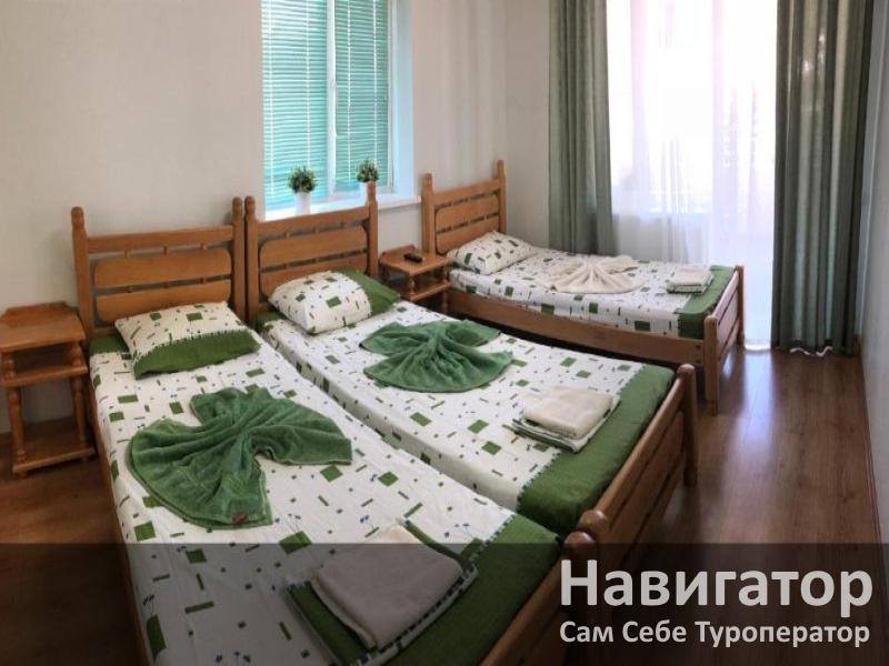 АБРИКОС - отель в Геленджик (Толстый мыс) АБРИКОС - отель в Геленджик (Толстый мыс)