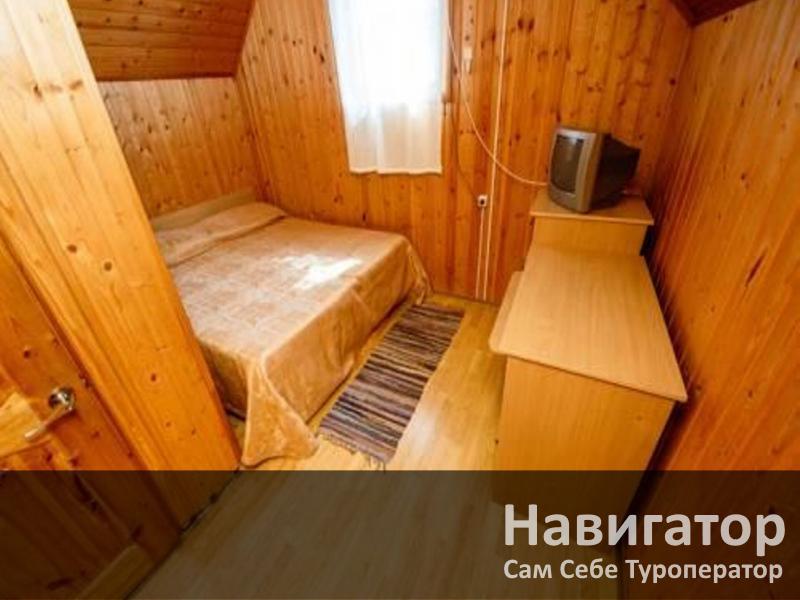 СОЛНЕЧНЫЙ - гостевой дом в Геленджик (Тонкий мыс) СОЛНЕЧНЫЙ - гостевой дом в Геленджик (Тонкий мыс)