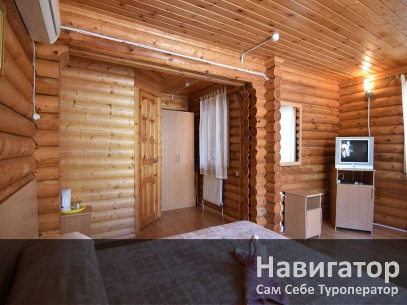 СОЛНЕЧНЫЙ - гостевой дом в Геленджик (Тонкий мыс) СОЛНЕЧНЫЙ - гостевой дом в Геленджик (Тонкий мыс)