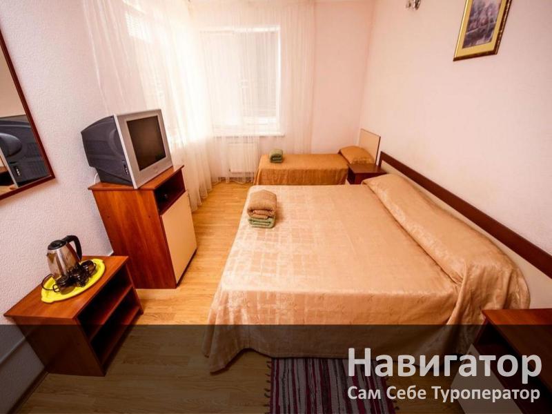 СОЛНЕЧНЫЙ - гостевой дом в Геленджик (Тонкий мыс) СОЛНЕЧНЫЙ - гостевой дом в Геленджик (Тонкий мыс)