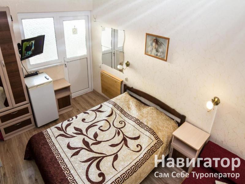 МАЙЯ - гостевой дом в Геленджик (Толстый мыс) МАЙЯ - гостевой дом в Геленджик (Толстый мыс)