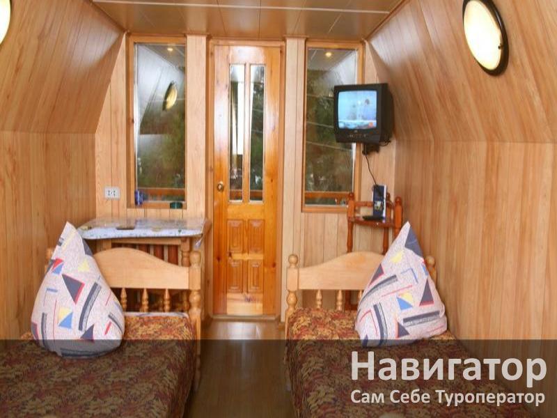 ВАЛЕРИЯ - частный отель в Геленджик (Толстый мыс)