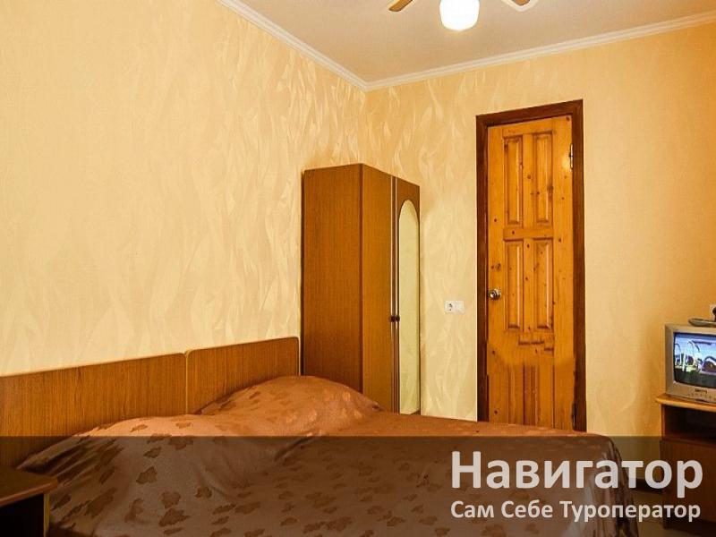У НАДИИ - гостевой дом в Геленджик (Тонкий мыс) У НАДИИ - гостевой дом в Геленджик (Тонкий мыс)