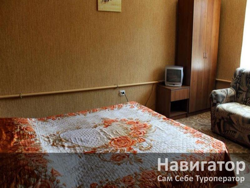 ДОБРЫЙ - гостевой дом в Геленджик (Тонкий мыс) ДОБРЫЙ - гостевой дом в Геленджик (Тонкий мыс)