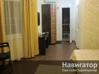 ЗОЛОТОЙ ОРЁЛ - гостевой дом в Геленджик (Толстый мыс) ЗОЛОТОЙ ОРЁЛ - гостевой дом в Геленджик (Толстый мыс)