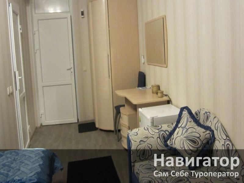 ЗОЛОТОЙ ОРЁЛ - гостевой дом в Геленджик (Толстый мыс) ЗОЛОТОЙ ОРЁЛ - гостевой дом в Геленджик (Толстый мыс)