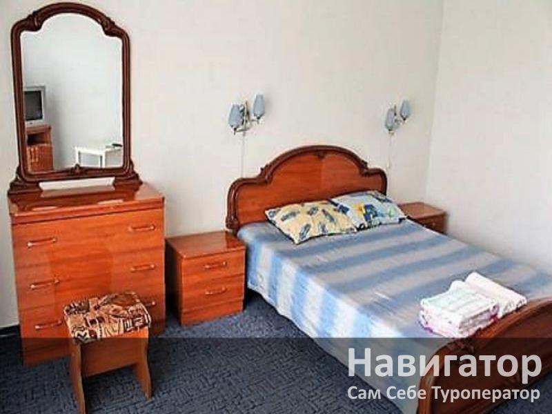 ЗЛАТО - гостевой дом в Геленджик (Тонкий мыс)