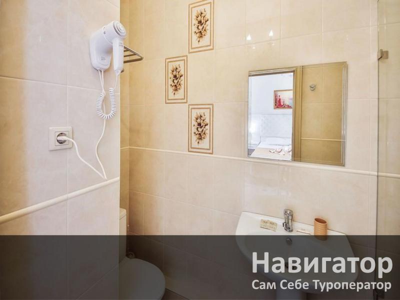 ДИНАСТИЯ - гостевой дом в Геленджик (Толстый мыс) ДИНАСТИЯ - гостевой дом в Геленджик (Толстый мыс)