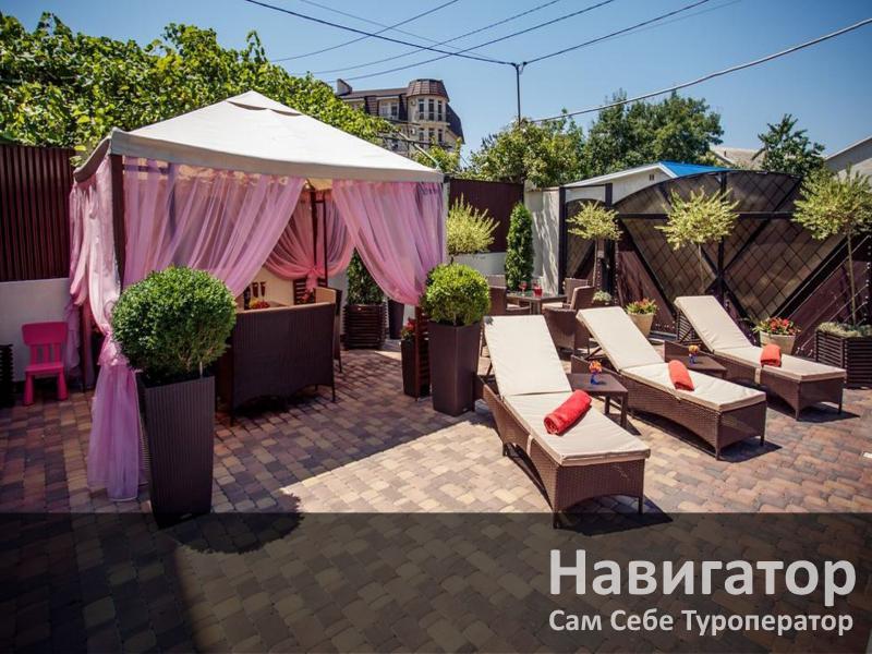 ДИНАСТИЯ - гостевой дом в Геленджик (Толстый мыс) ДИНАСТИЯ - гостевой дом в Геленджик (Толстый мыс)