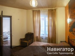 ЛЮДМИЛА - гостевой дом в Геленджик центр