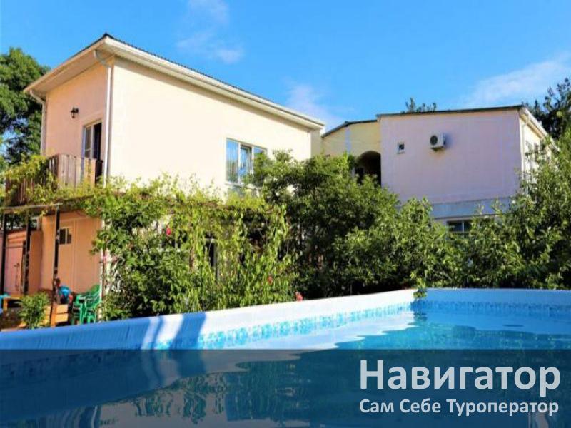 У НИКОЛАЕВНЫ - гостевой дом в Геленджик У НИКОЛАЕВНЫ - гостевой дом в Геленджик