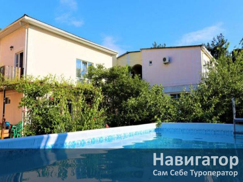 У НИКОЛАЕВНЫ - гостевой дом в Геленджик У НИКОЛАЕВНЫ - гостевой дом в Геленджик