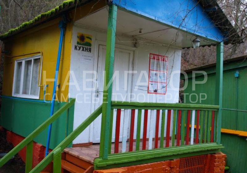 ЯНТАРЬ - база отдыха в Архипо-Осиповка ЯНТАРЬ - база отдыха в Архипо-Осиповка