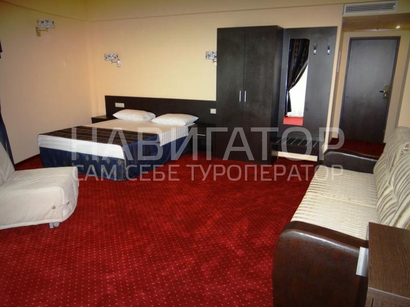 ЛАЗУРЬ Beach Hotel**** - отель в Адлер ЛАЗУРЬ Beach Hotel**** - отель в Адлер