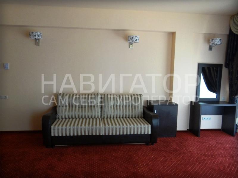 ЛАЗУРЬ Beach Hotel**** - отель в Адлер