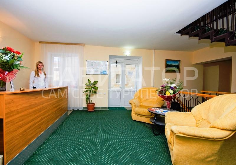 ЗОЛОТОЙ КЛЕН - гостевой дом в Витязево ЗОЛОТОЙ КЛЕН - гостевой дом в Витязево