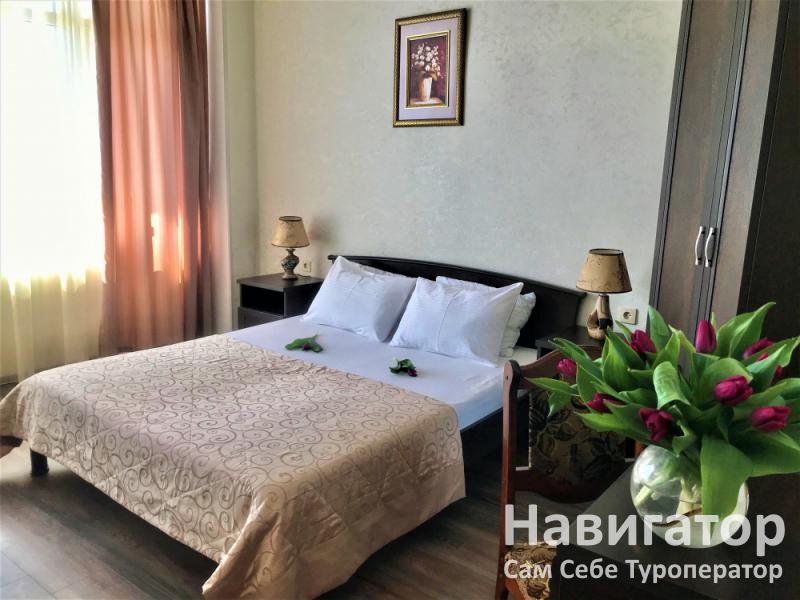 ЛУЧЕЗАРНЫЙ - пансионат в Гагра ЛУЧЕЗАРНЫЙ - пансионат в Гагра
