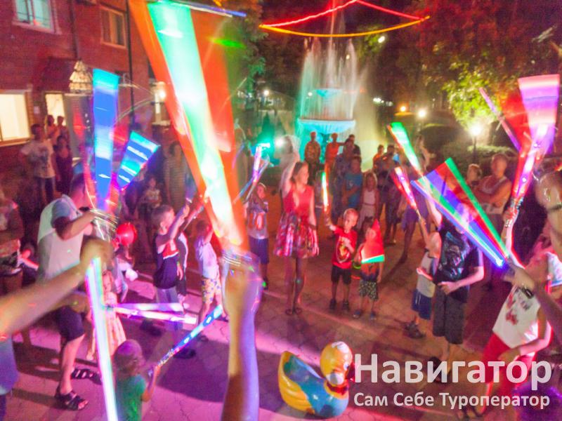 ПРИАЗОВЬЕ - пансионат в Ейск ПРИАЗОВЬЕ - пансионат в Ейск