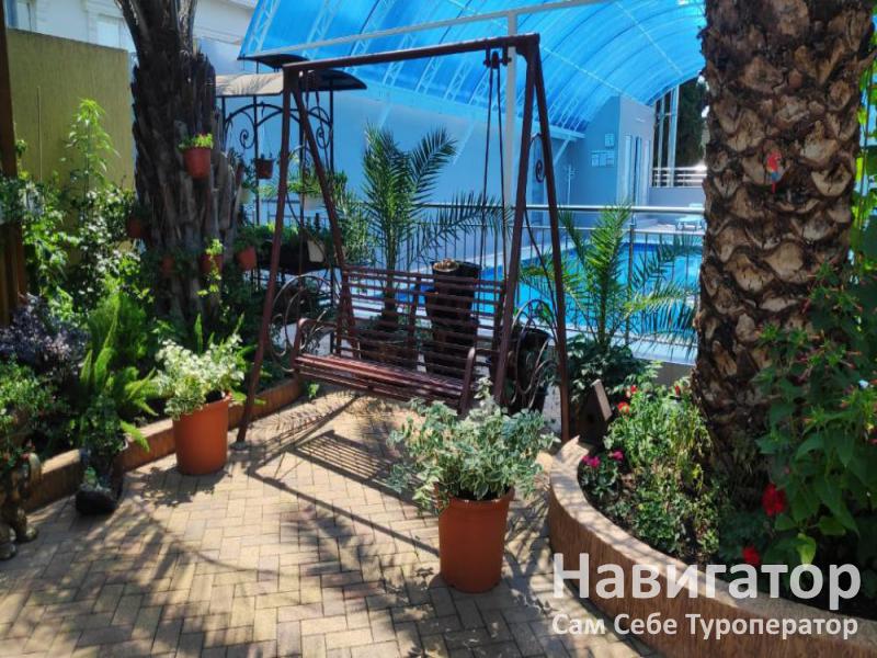 ЗЕЛЕНЫЙ ПОПУГАЙ - отель в Адлер ЗЕЛЕНЫЙ ПОПУГАЙ - отель в Адлер