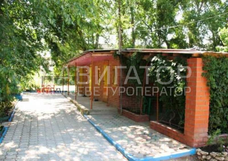 У НАТАЛИ - гостевой дом в Кучугуры У НАТАЛИ - гостевой дом в Кучугуры