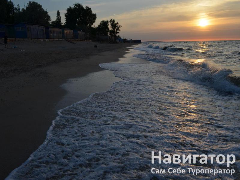 У МОРЯ -база отдыха в Голубицкая