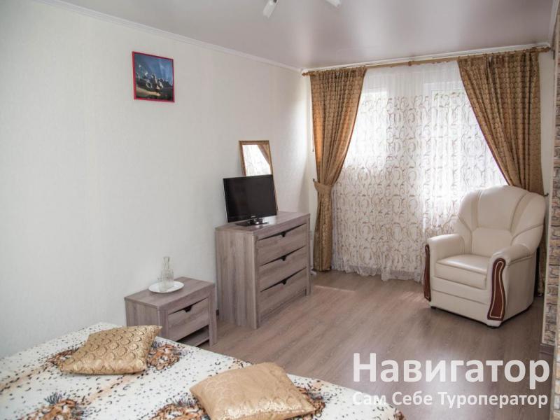 У МОРЯ -база отдыха в Голубицкая
