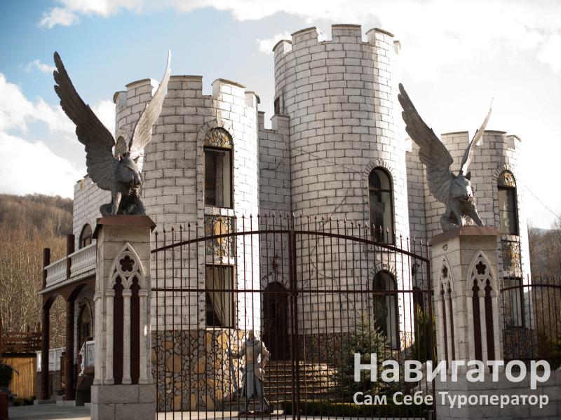 СКАЛА БАМБАКА - отель в Мостовской район