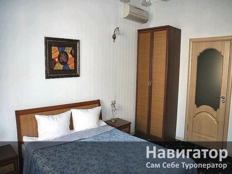 ГОТЛИБ - мини-отель в Геленджик (Толстый мыс) ГОТЛИБ - мини-отель в Геленджик (Толстый мыс)
