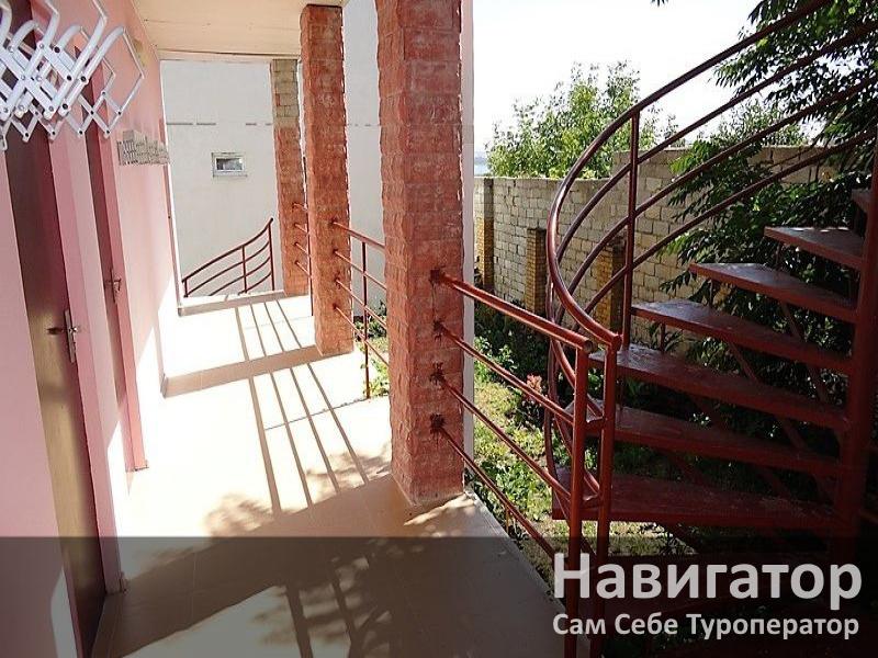 ЯБЛОКО - гостевой дом в Геленджик (Тонкий мыс) ЯБЛОКО - гостевой дом в Геленджик (Тонкий мыс)