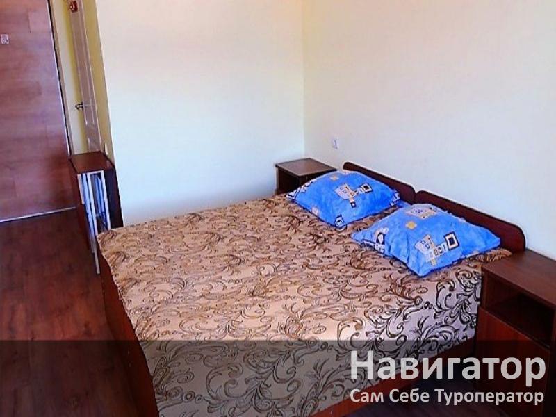 ЯБЛОКО - гостевой дом в Геленджик (Тонкий мыс) ЯБЛОКО - гостевой дом в Геленджик (Тонкий мыс)