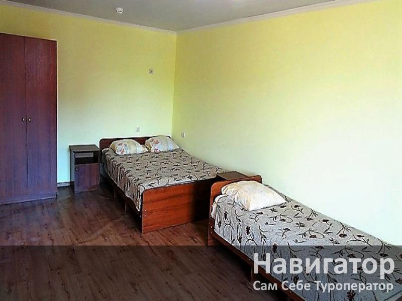 ЯБЛОКО - гостевой дом в Геленджик (Тонкий мыс) ЯБЛОКО - гостевой дом в Геленджик (Тонкий мыс)